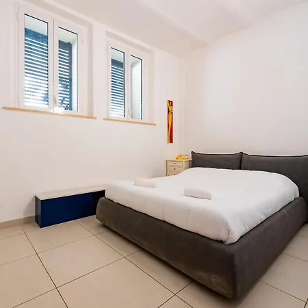 Guesthost - Alba Charming Flat With Parking Alba Adriatica