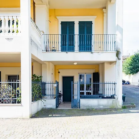 Appartamento Guesthost - Alba Charming Flat With Parking Alba Adriatica